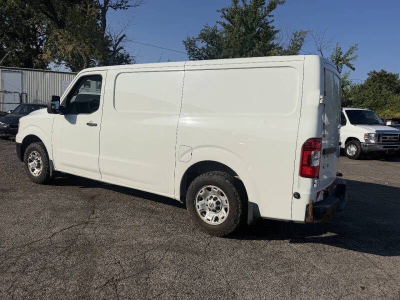 nissan nv cargo 2017 1N6BF0KYXHN810581 image nissan nv cargo 2017 1N6BF0KYXHN810581 image